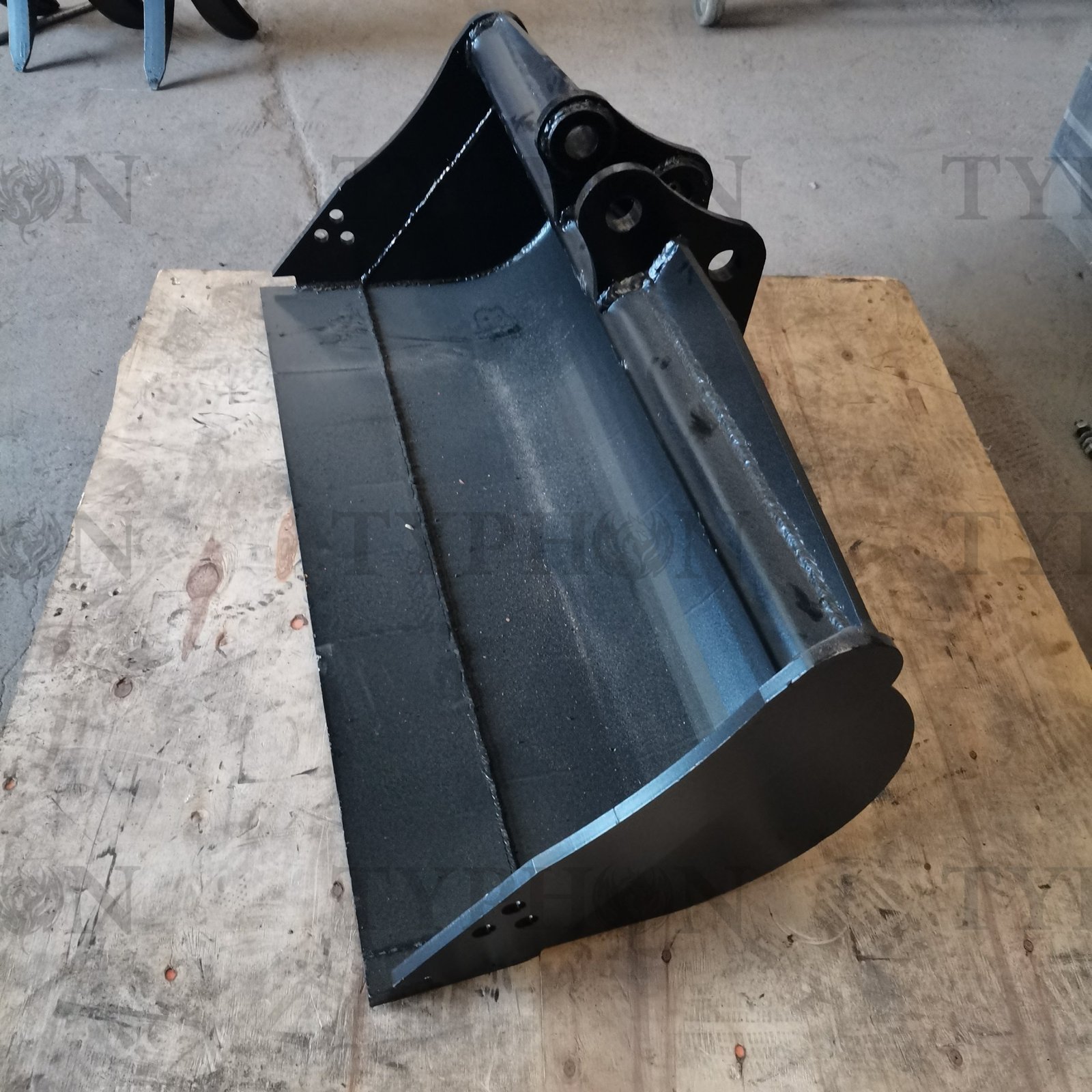 Excavator Attachment Tilt Bucket 39" Hydraulic Tilting Bucket 1000mm Heavy Duty TERROR X2 PRO - Image 2