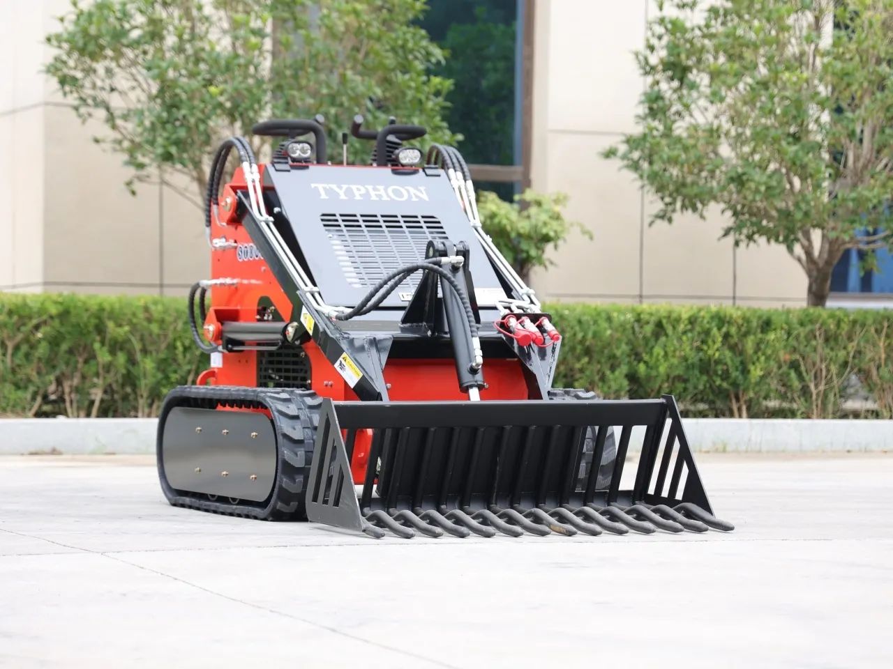 Rock Bucket Attachment for TYPHON Mini Skid Steer Loader USA - Image 11