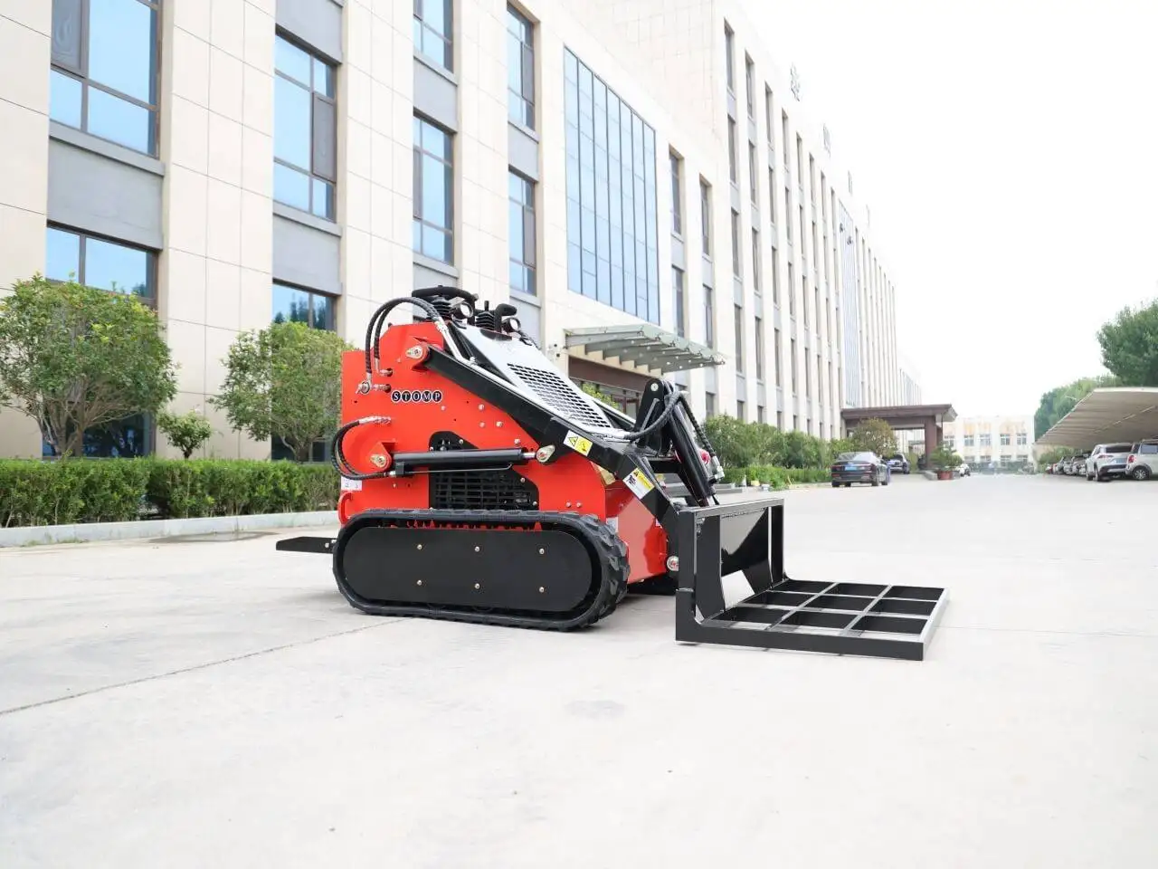 Skid Steer Loader Land Leveler Attachment - Image 18