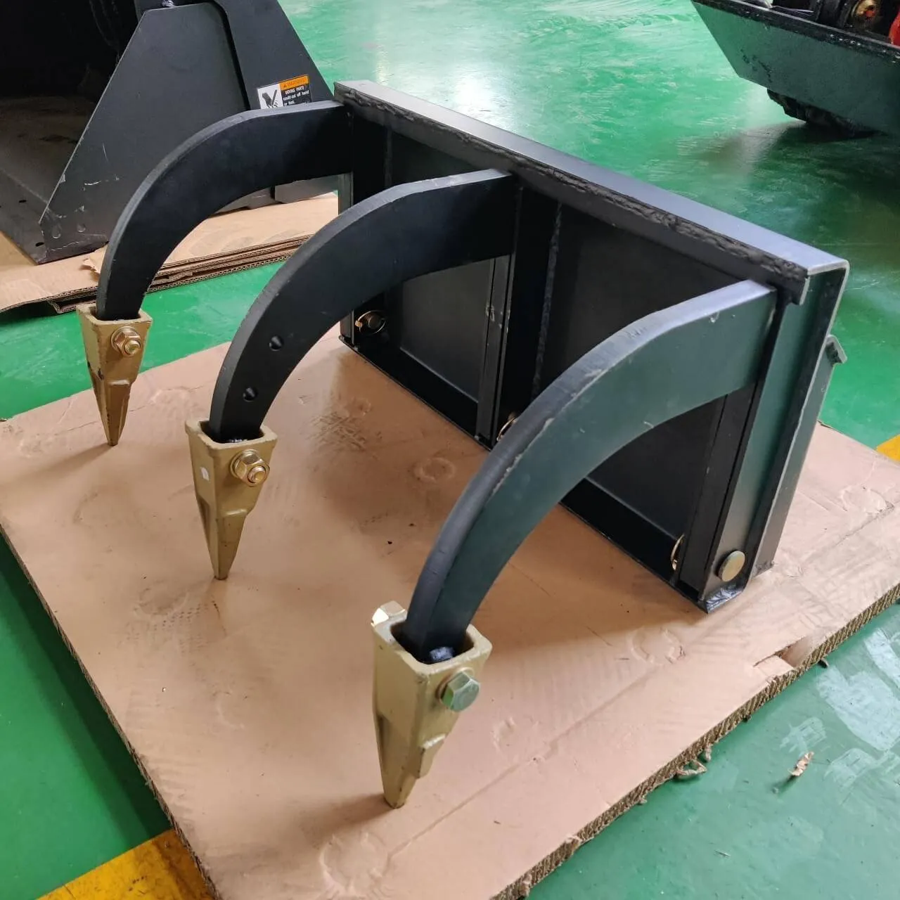 Skid Steer Loader Ripper Attachment - Image 9