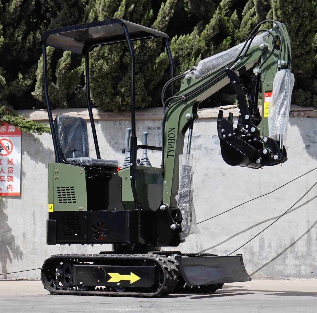 TYPHON TERROR X STORM Mini Excavator 1 Ton Trench Digger with Canopy, Hydraulic Thumb Clip, Bucket USA - Image 5